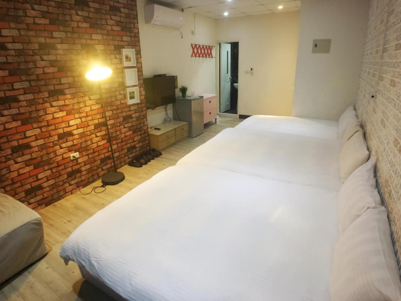 Fengchia Oslo Hotel Taichung Buitenkant foto
